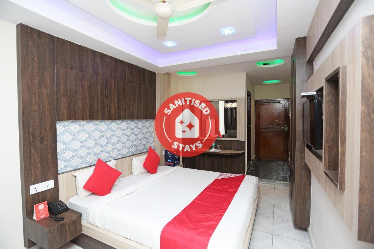 Oyo 4956 Hotel Maharaja Palace Kanpur Exterior photo
